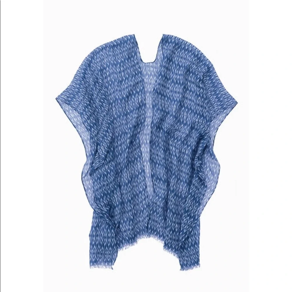 Stella & Dot Versatile Poncho Scarf